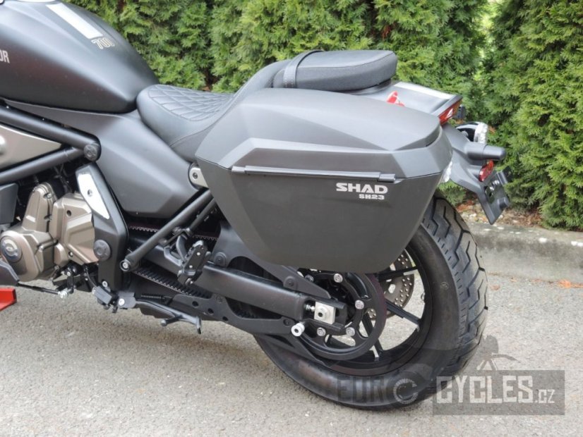 QJ-Motor - SRV 700