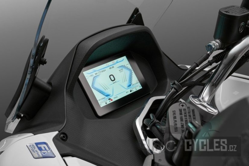 QJ-Motor - MTX 125 + kufr zdarma