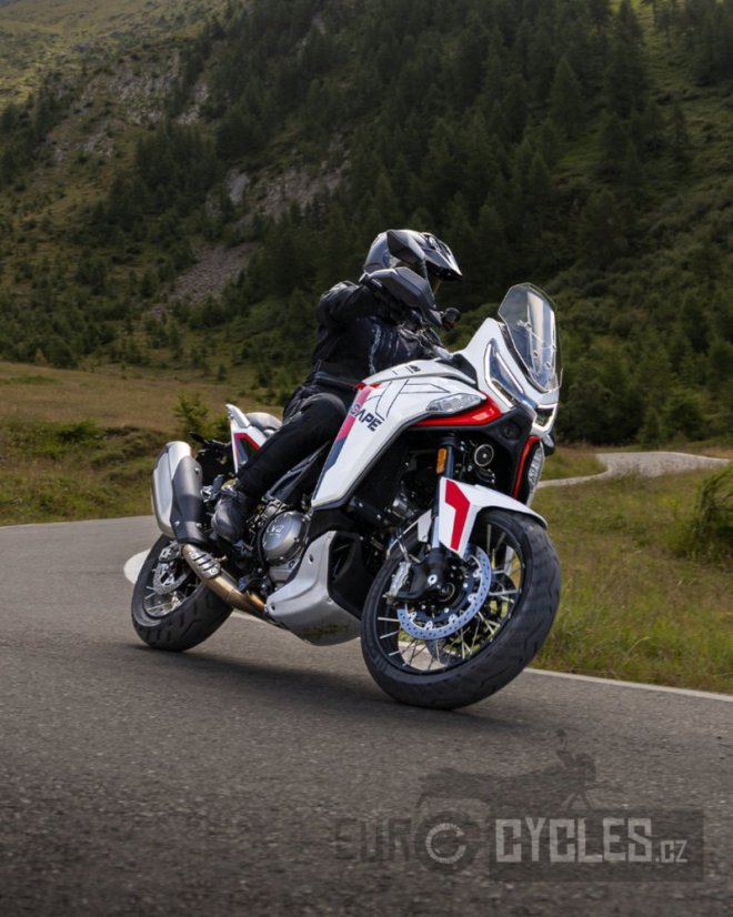 Moto Morini X-CAPE 1200