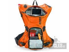 batoh ENDURO OUTLANDER 3, USWE - Švédsko (oranžová, objem 3 l, hydrobag 1,5 l)