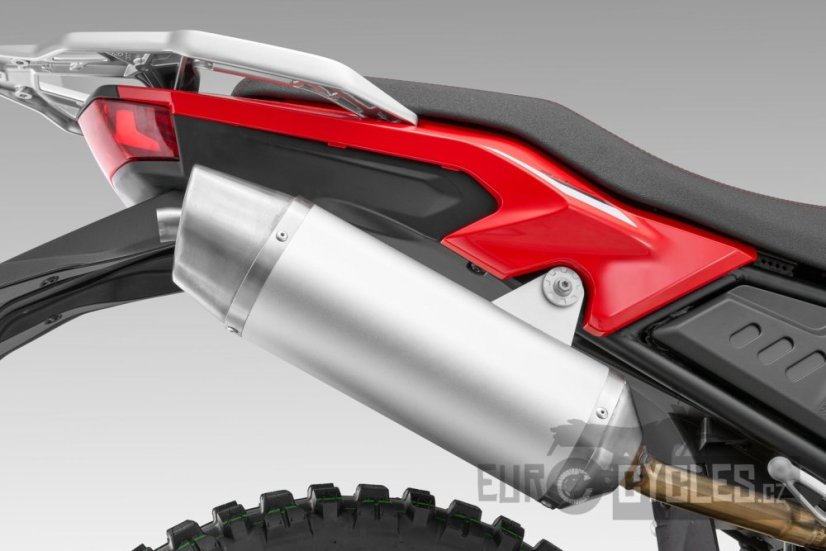 QJ-Motor  SRT 125 DX