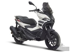 Aprilia SR GT 125 E5+