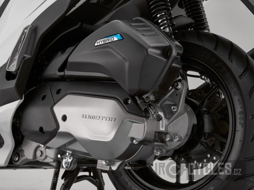 QJ-Motor - MTX 125 + kufr zdarma