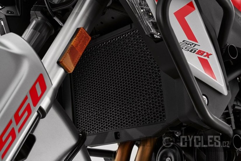 QJ-Motor - SRT 600 SX + KUFRY ZDARMA