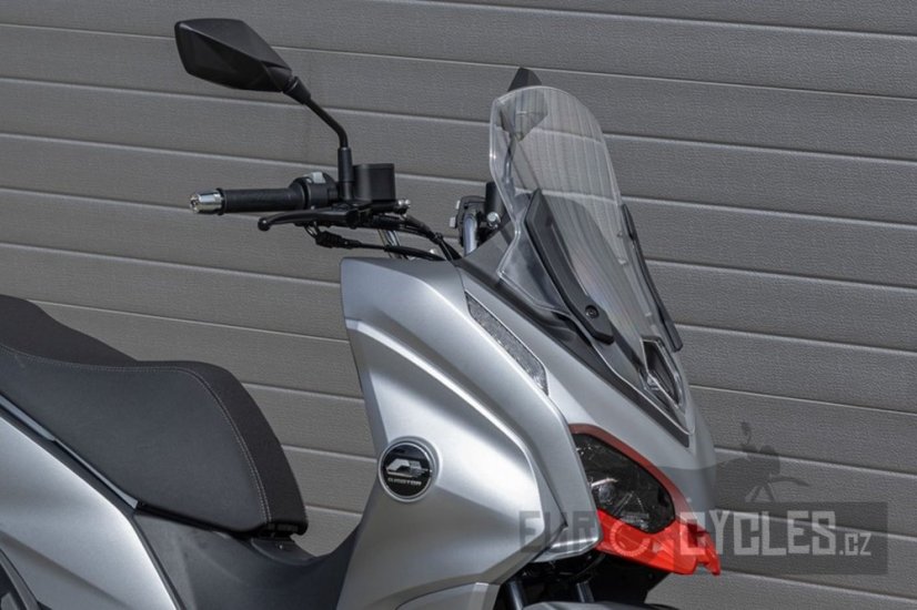 QJ-Motor - MTX 125 + kufr zdarma
