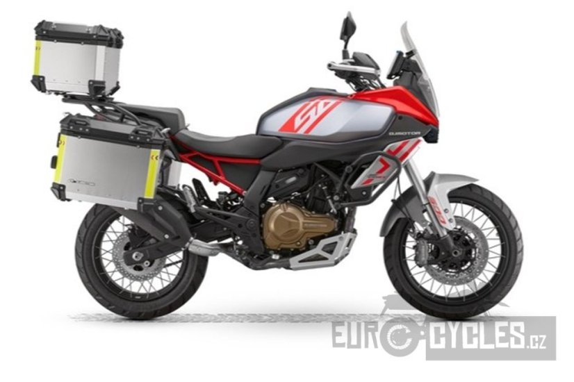 QJ-Motor - SRT 600 SX + KUFRY ZDARMA