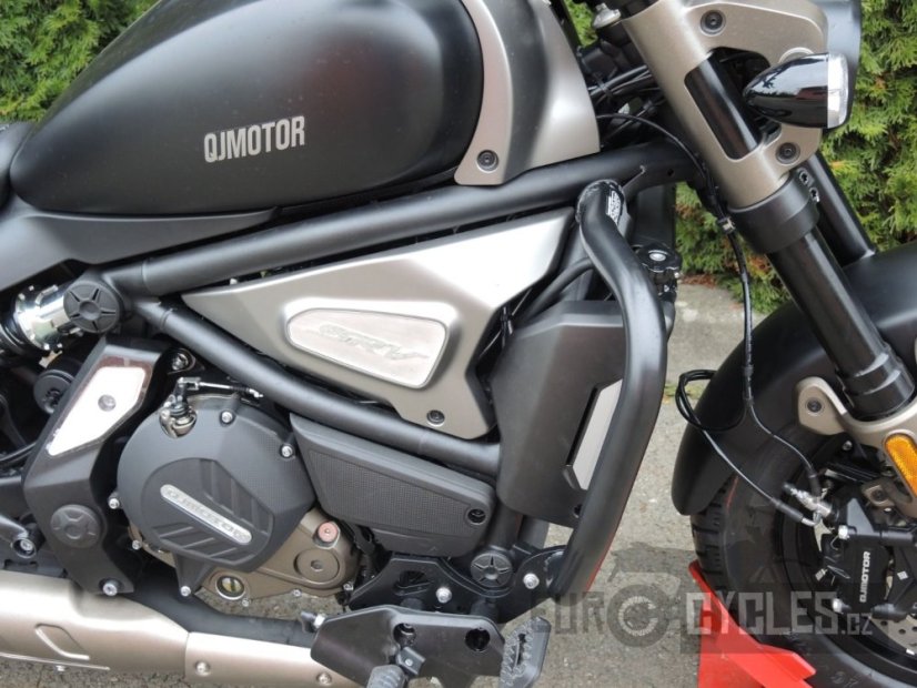 QJ-Motor - SRV 700