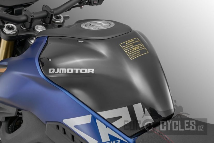QJ-Motor - SRK 800